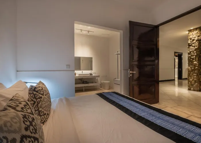 Samudra Raya Villa