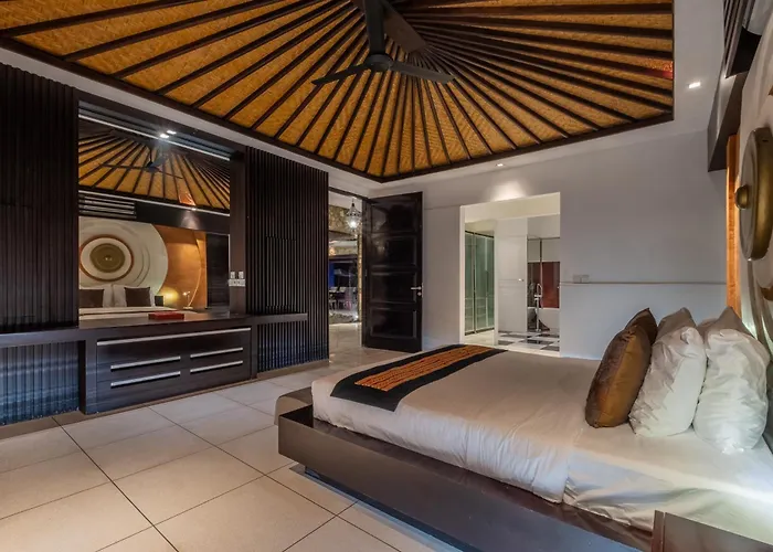 Samudra Raya Villa Seminyak