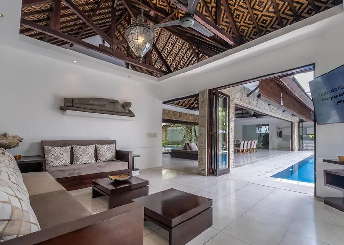 Samudra Raya Villa
