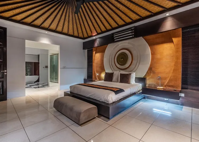 Samudra Raya Villa *