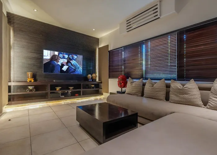 Villa Samudra Raya Seminyak