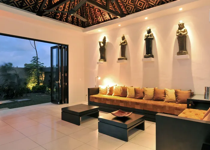 Samudra Raya Villa